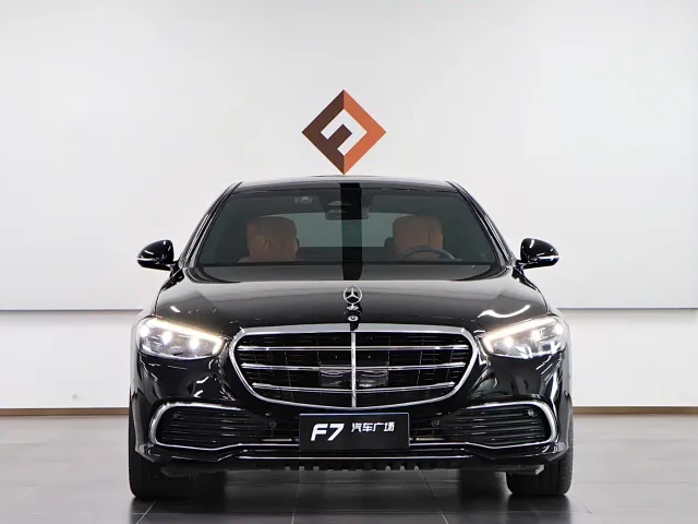Mercedes-Benz S-Class — Фото автомобиля 2