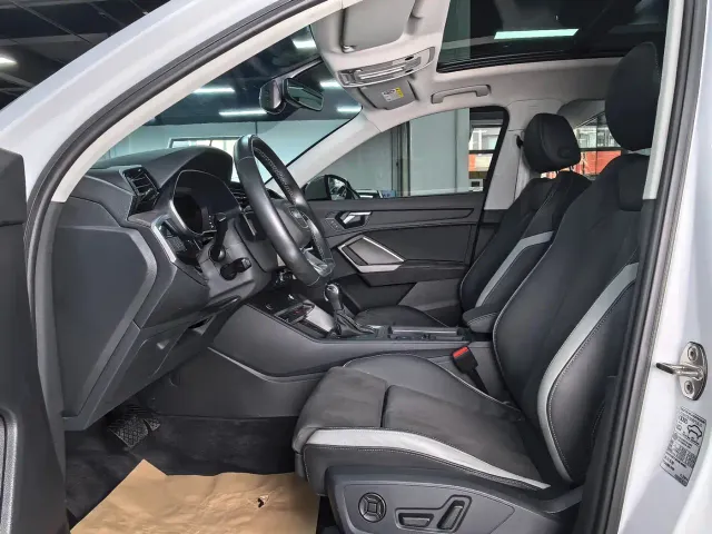 Audi Q3 — Фото автомобиля 9