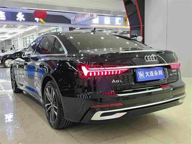 Audi A6L — Фото автомобиля 16