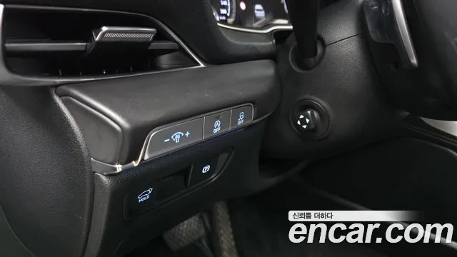 Genesis GV80 2.5T Бензин 2WD — Фото автомобиля 17