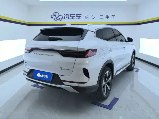BYD Song PLUS — Фото автомобиля 3