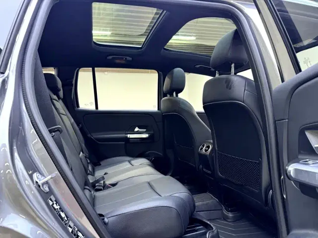 Mercedes-Benz GLB-Class — Фото автомобиля 12