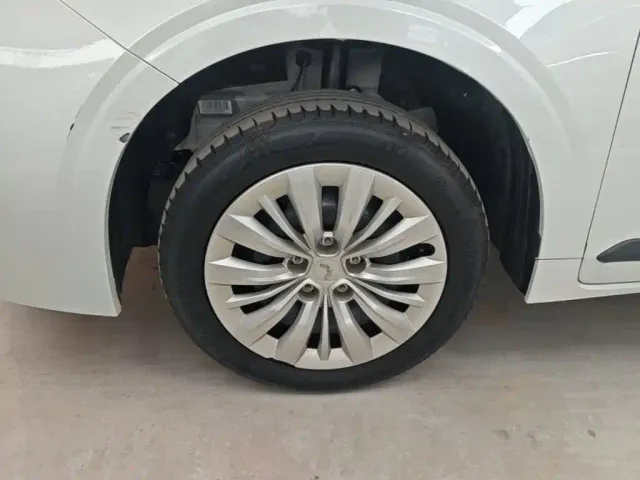 Wuling Jiachen — Фото автомобиля 22
