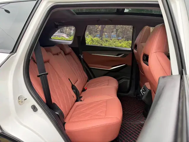 Changan CS75 Plus — Фото автомобиля 20