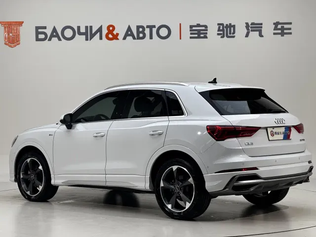 Audi Q3 — Фото автомобиля 29