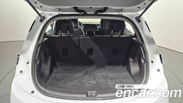 Chevrolet Bolt EV New — Фото автомобиля 26