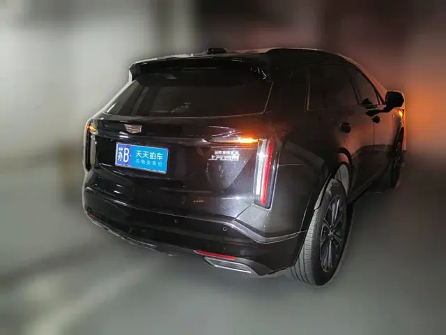 Cadillac XT5 — Фото автомобиля 2