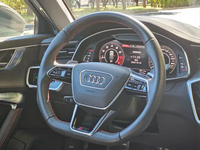 Audi RS 6 — Фото автомобиля 11
