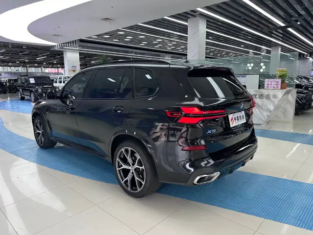 BMW X5 — Фото автомобиля 23
