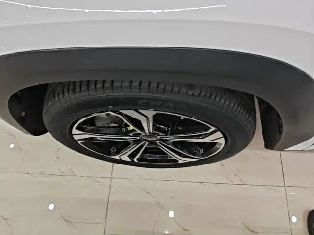 Geely Galaxy L7 — Фото автомобиля 22