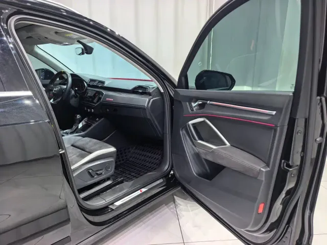 Audi Q3 — Фото автомобиля 18