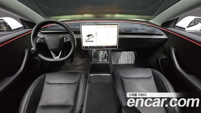 Tesla Model 3 — Фото автомобиля 7