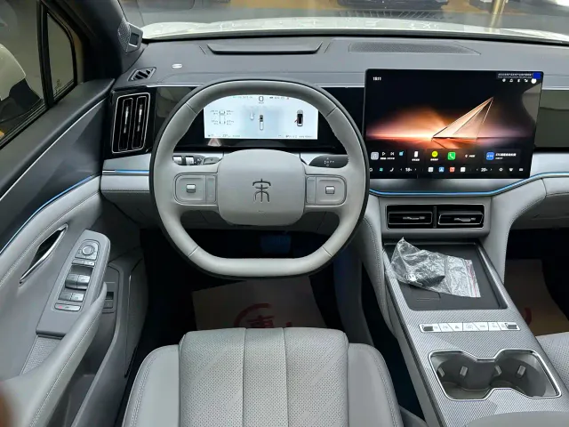 BYD Song Ultra — Фото автомобиля 7
