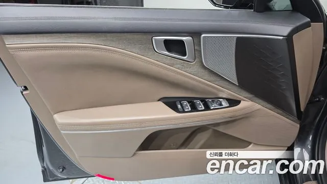 Kia K8 Hybrid — Фото автомобиля 13