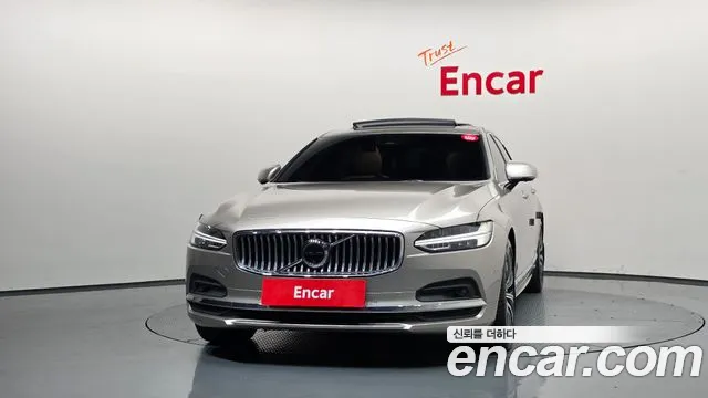 Volvo S90 — Фото автомобиля 3
