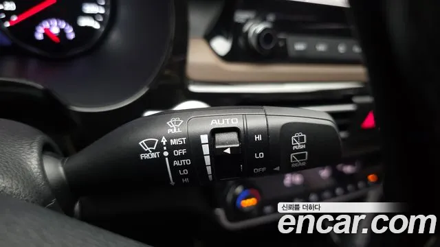 Kia Seltos Seltos Бензин 1.6 Turbo 4WD — Фото автомобиля 25