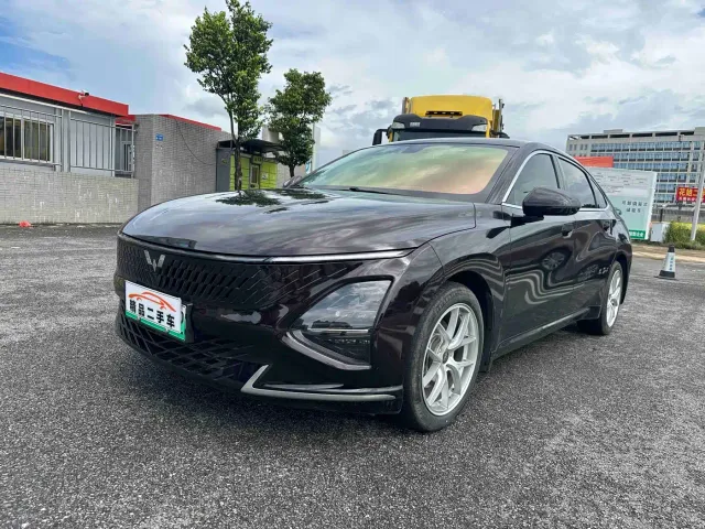 Фотография автомобиля — Wuling Starlight