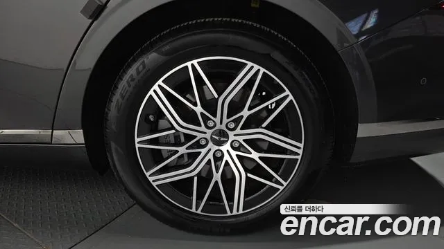 Genesis G90 RS4 — Фото автомобиля 6