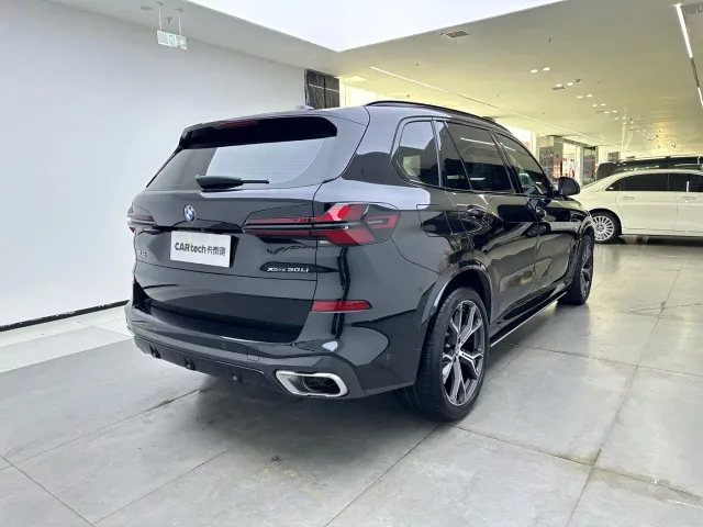 BMW X5 — Фото автомобиля 3