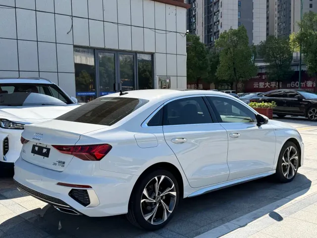 Audi A3 — Фото автомобиля 12