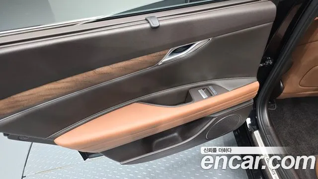 Genesis G80 RG3 — Фото автомобиля 14