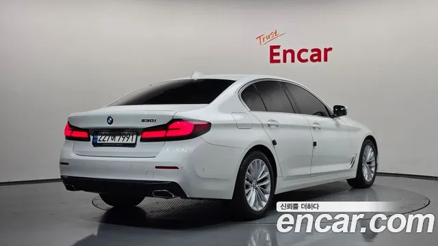 BMW 5 Series G30 — Фото автомобиля 2