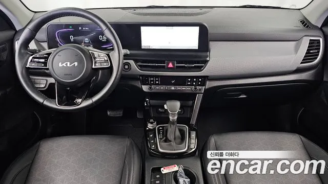 Kia Seltos — Фото автомобиля 10