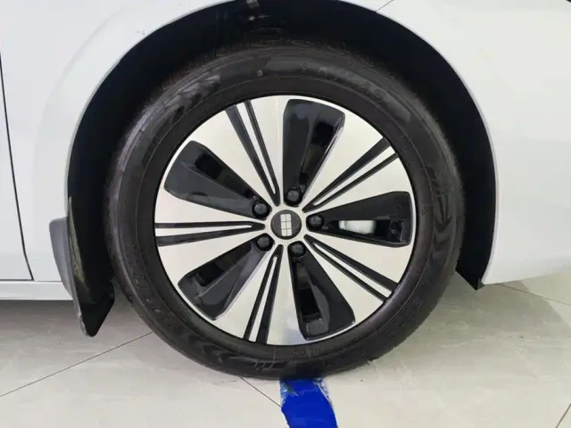 Geely Galaxy A7 — Фото автомобиля 6
