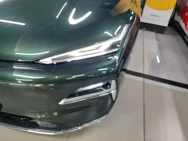 Geely Galaxy Xingyao 8 — Фото автомобиля 23