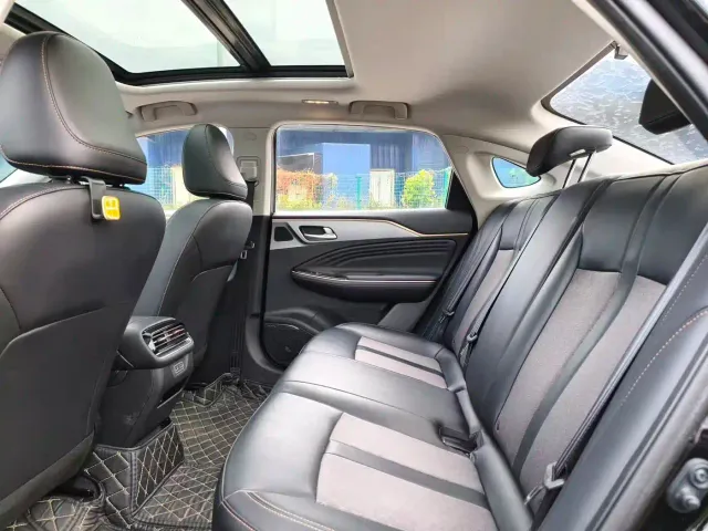 GAC Aion S — Фото автомобиля 9