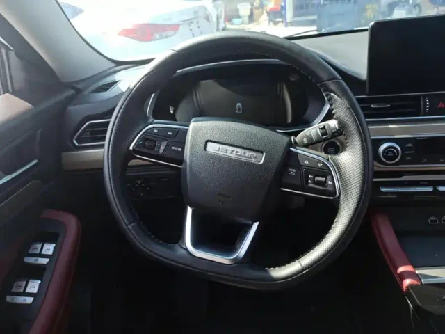 Jetour X70 — Фото автомобиля 15