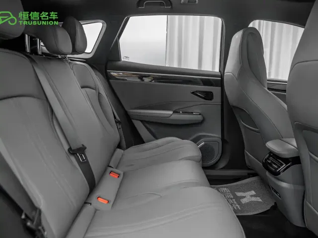 Geely Galaxy L7 — Фото автомобиля 9