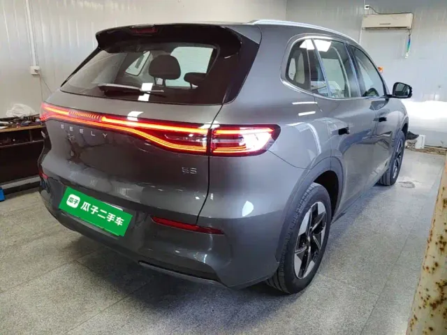 Geely Galaxy E5 — Фото автомобиля 6