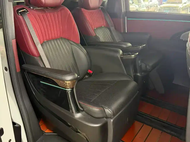 GAC Trumpchi M8 — Фото автомобиля 3