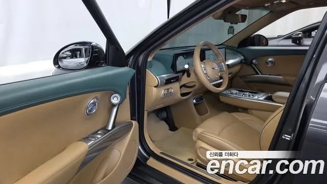 Genesis GV60 — Фото автомобиля 10
