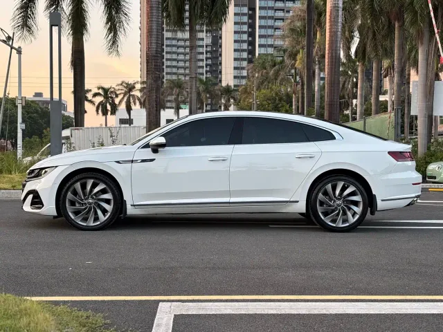 Volkswagen CC — Фото автомобиля 23