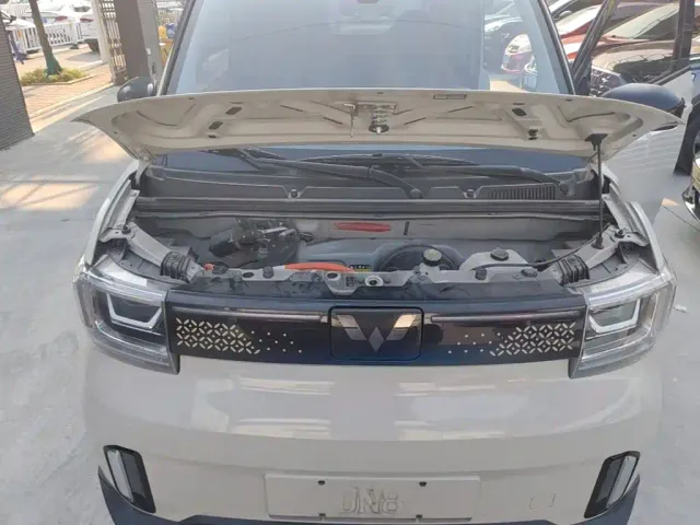 Wuling Hongguang Mini EV — Фото автомобиля 19