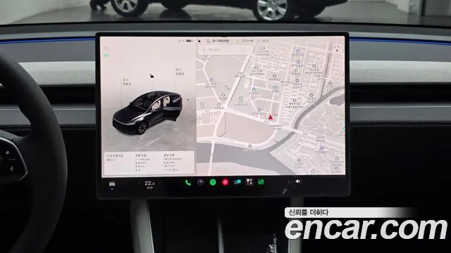 Tesla Model Y — Фото автомобиля 19