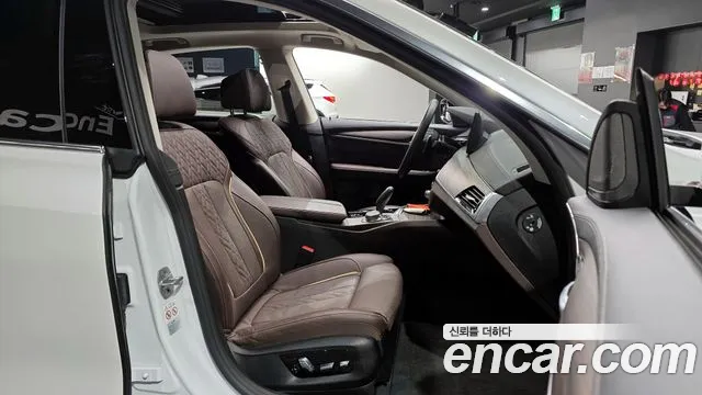 BMW Gran Turismo — Фото автомобиля 10