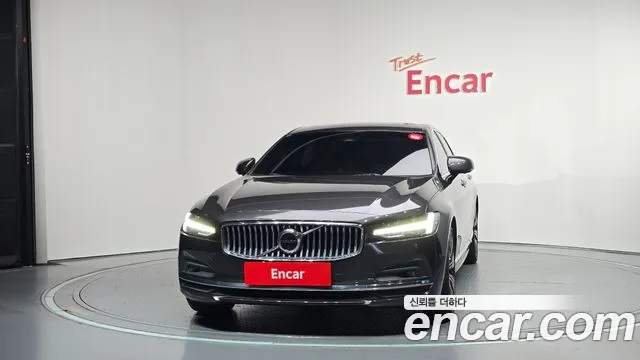 Вольво S90 — Фото автомобиля 3