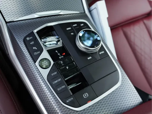 BMW 3 Series — Фото автомобиля 15