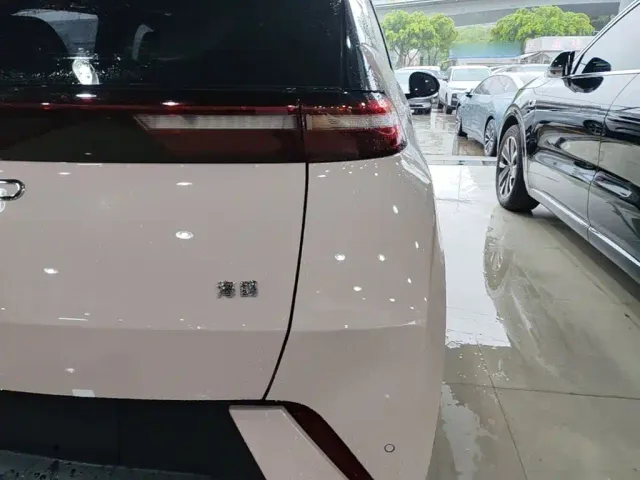 BYD Seagull — Фото автомобиля 7