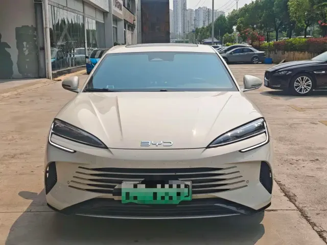 BYD Seal 07 DM-i — Фото автомобиля 2