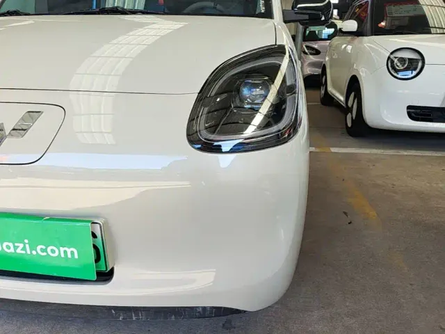Wuling Hongguang Mini EV — Фото автомобиля 23