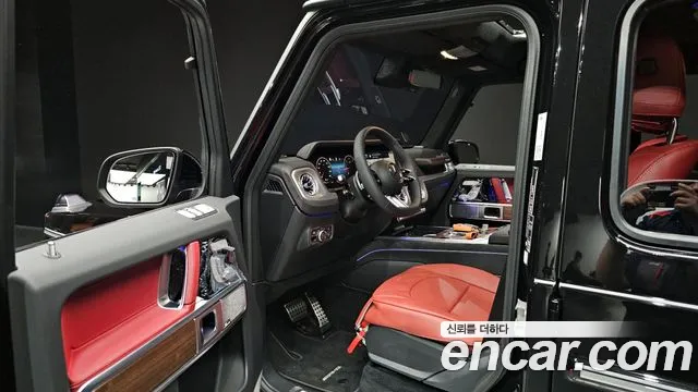 Mercedes-Benz G-Class — Фото автомобиля 8