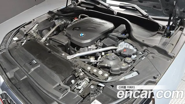 BMW 5 Series G60 — Фото автомобиля 5