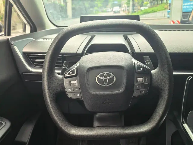 Toyota bZ3 — Фото автомобиля 12