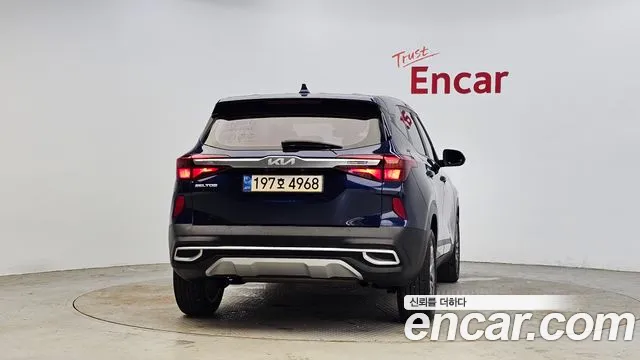 Kia Seltos Seltos Бензин 1.6 турбо 2WD — Фото автомобиля 4