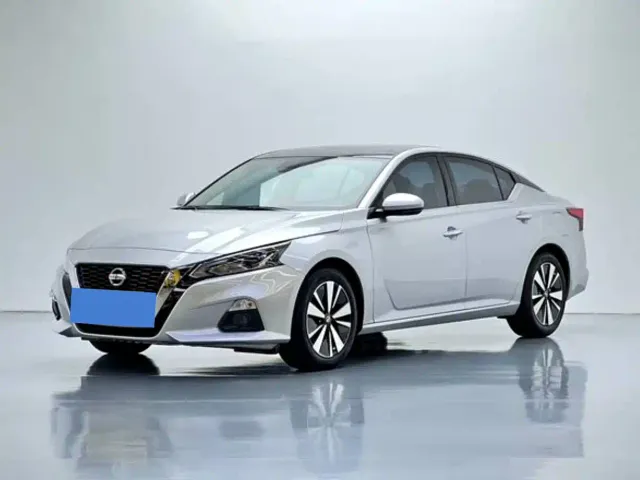 Фотография автомобиля — Nissan Teana