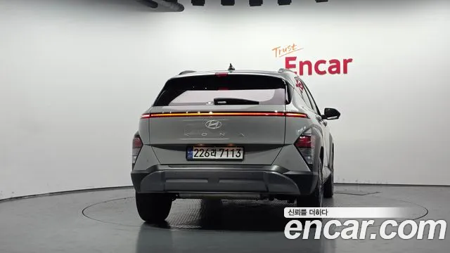 Hyundai Kona SX2 — Фото автомобиля 4